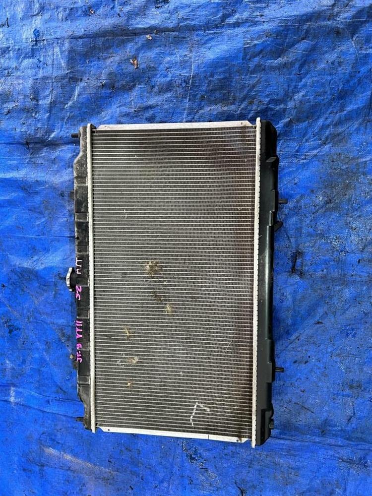 Радиатор основной Ниссан АД в Керчи 239700
