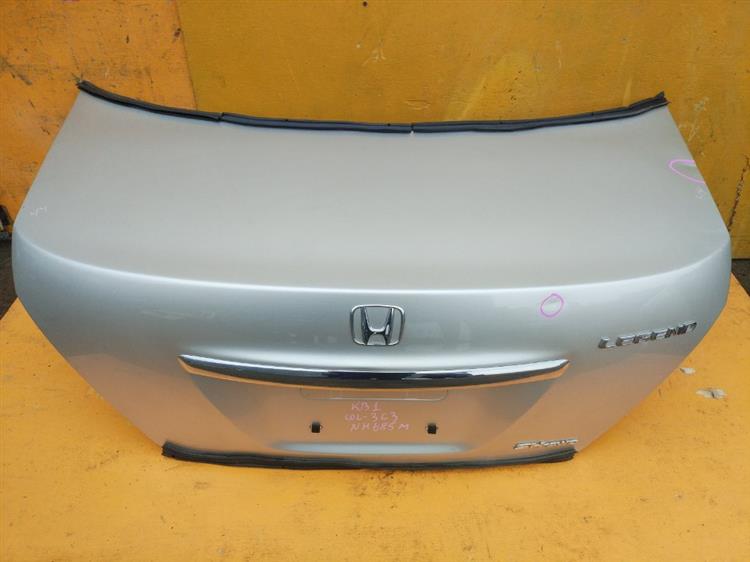 Крышка багажника Хонда Легенд в Керчи 555211